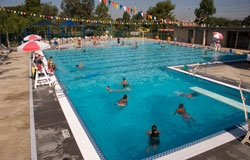Paramount Pool