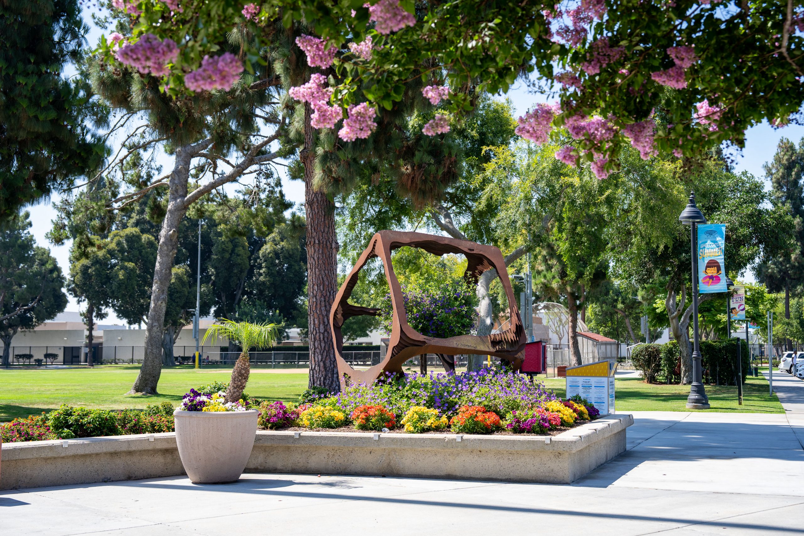 Cube sculpture at Paramount Park